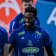 Miguel López sorri para foto em aquecimento do Sada Cruzeiro contra o Minas na final do Campeonato Mineiro