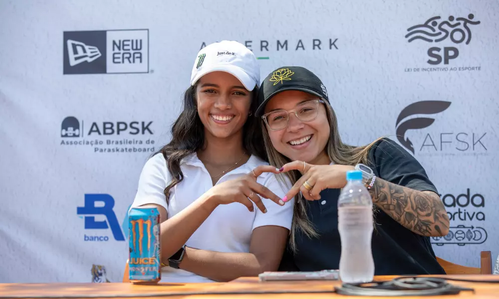 Pâmela Rosa e Rayssa Leal são finalistas do STU Rio Open de skate (Foto: Julio Detefon)