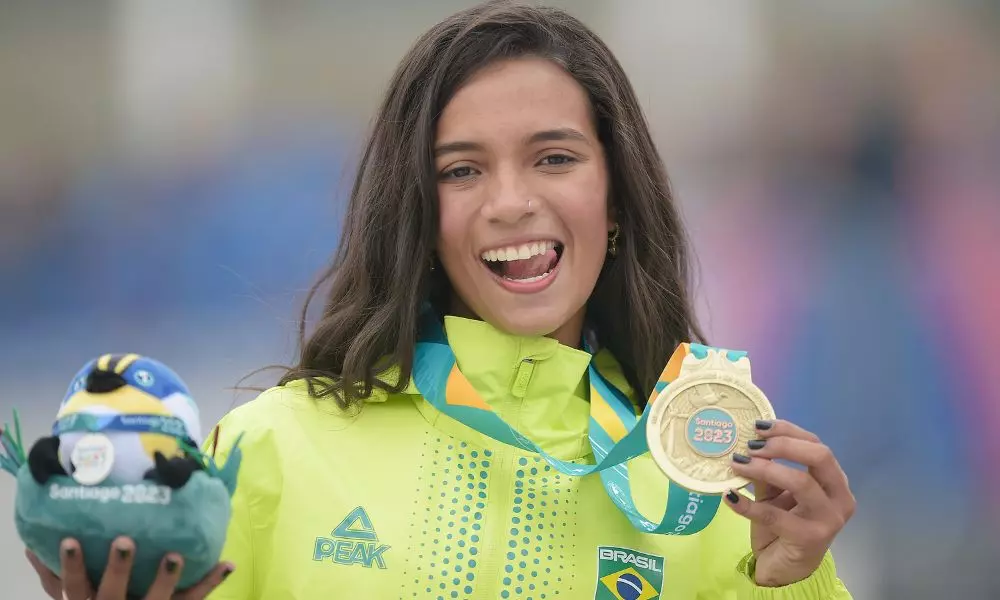 Rayssa Leal campeã do skate street nos jogos pan-americanos de santiago-2023