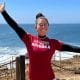 Aline Adisaka comemora avanço nas chaves do surfe no Pan-Americano de Santiago-2023 (Foto: Instagram/@alineadisaka)