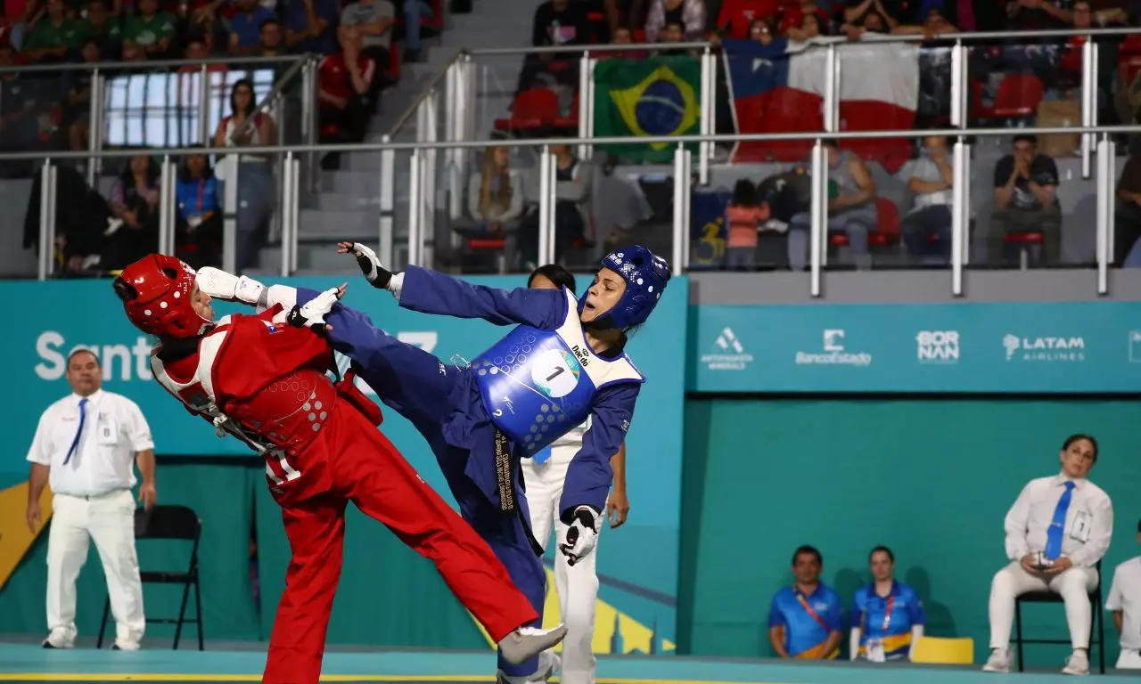 Brasil taekwondo seleção brasileira torneio por equipes medalha ouro prata bronze taekwondo por equipes medalhas pan