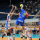 Felipe Roque ataca para o Farma Conde São José contra o vôlei renata no Paulista de vôlei masculino. Suzano também venceu nesta quinta