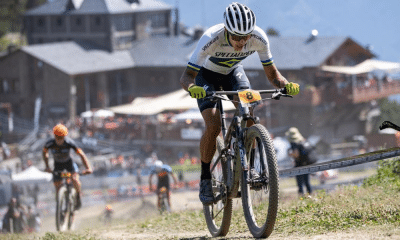 Gustavo Xavier pedala em etapa da Copa do Mundo de ciclismo mountain bike