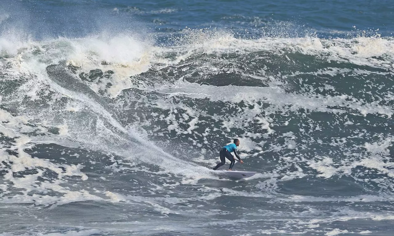 Luiz Diniz medalha de prata SUP surfe Pan de Santiago