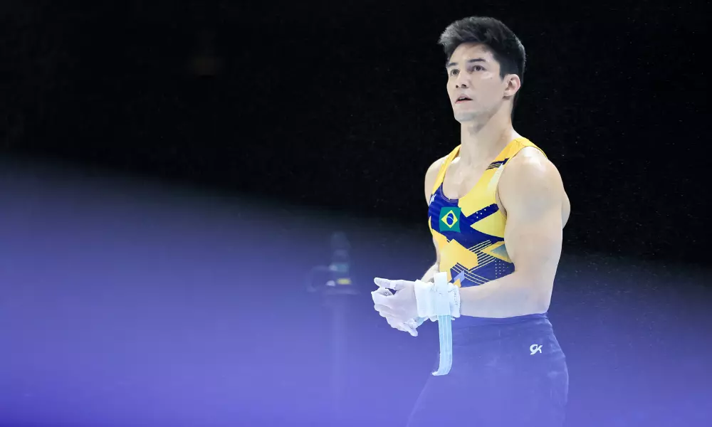 Arthur Nory no Mundial de ginástica artística. Ele vai competir nos Jogos Pan-Americanos Santiago-2023