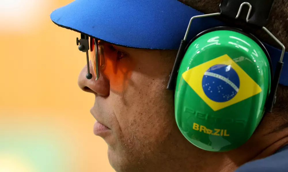 Philipe Chateaubrian compete no tiro nos Jogos Pan-Americanos Santiago-2023