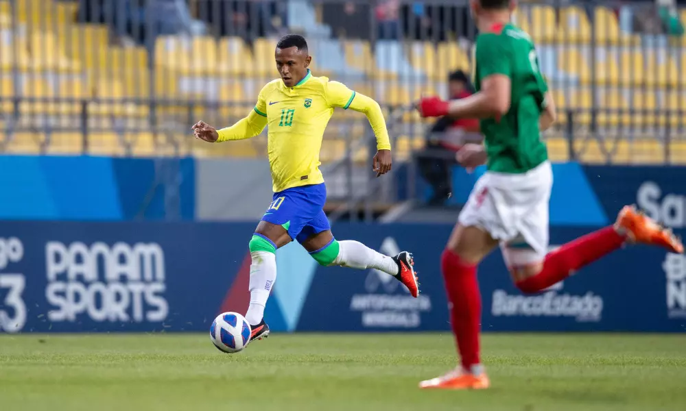 Brasil joga mal, mas vence e decide futebol masculino com Chile