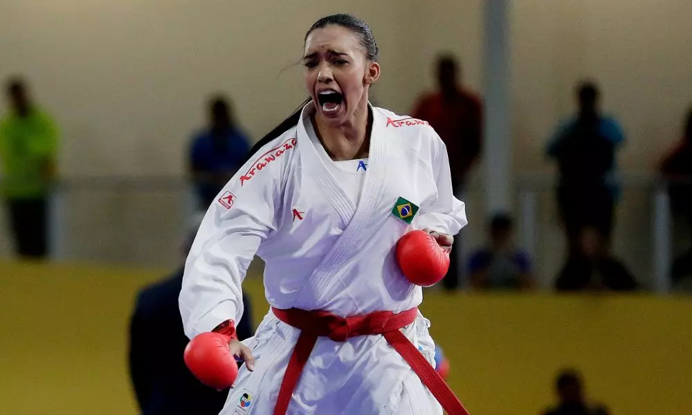 Brenda Padilha vibra em luta de caratê nos Jogos Pan-Americanos de Santiago-2023