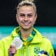 Bruna Takahashi com a medalha de prata dos Jogos Pan-Americanos de Santiago-2023