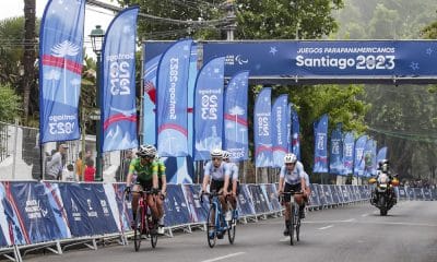 Bianca Garcia e sua guia Nicolle Borges em prova do tandem do ciclismo estrada nos Jogos Parapan-americanos. Jady Malavazzi ganha ouro em Santiago-2023