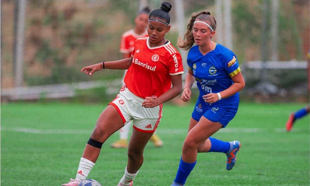 Partida entre Internacional e São José, válida pelo Brasileiro Feminino Sub-17 (Reprodução/X/@GuriasColoradas)