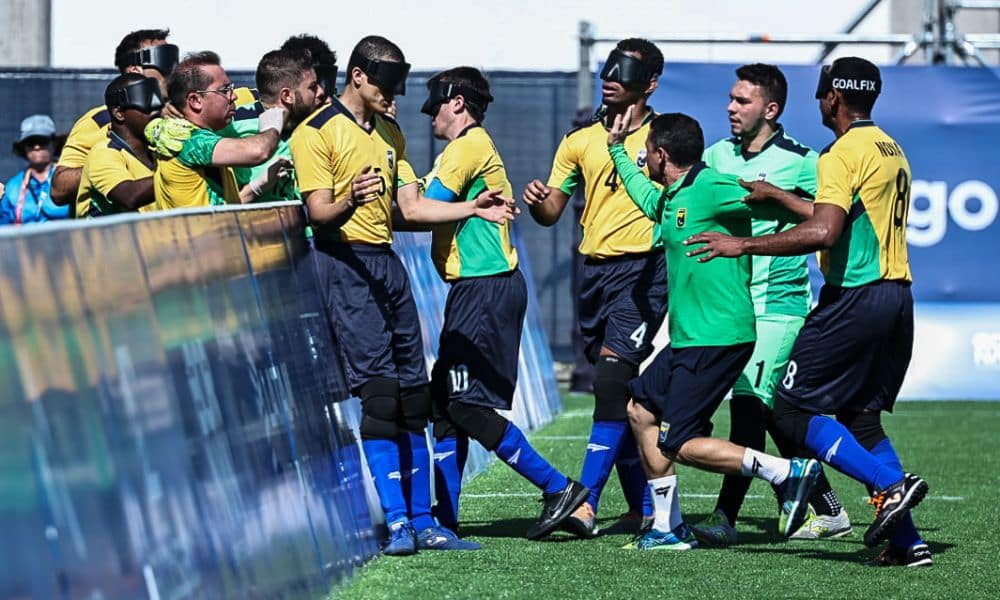 Equipe do Brasil de futebol de cegos em ação no Parapan de Santiago (Reprodução/X/@cpboficial)