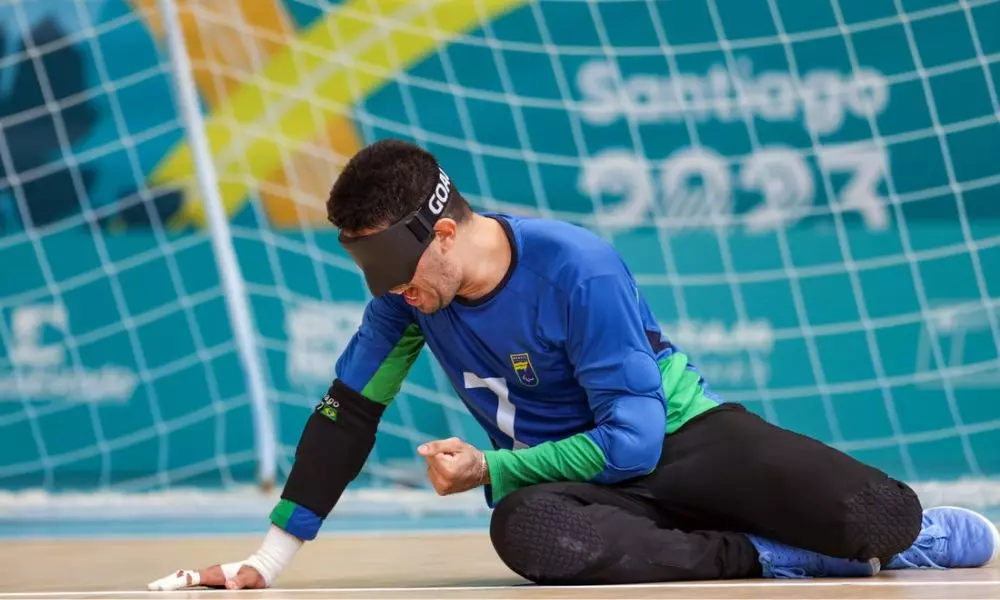 Seleção brasileira de goalball masculino no jogo contra o Chile pelos Jogos Parapan-Americanos (Ana Patrícia/CPB)