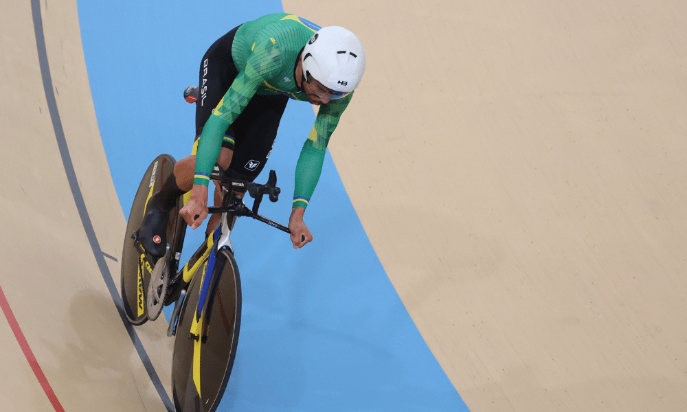 Lauro Chaman durante disputa da perseguição do ciclismo de pista no Parapan de Santiago-2023