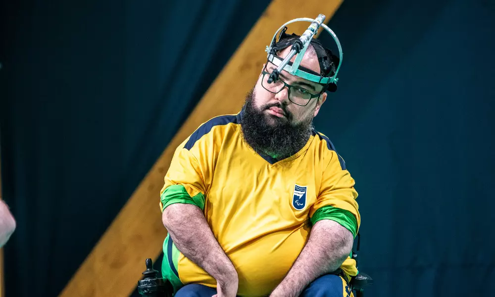 Matues Carvalho pousa para foto no Parapan de Santiago-2023