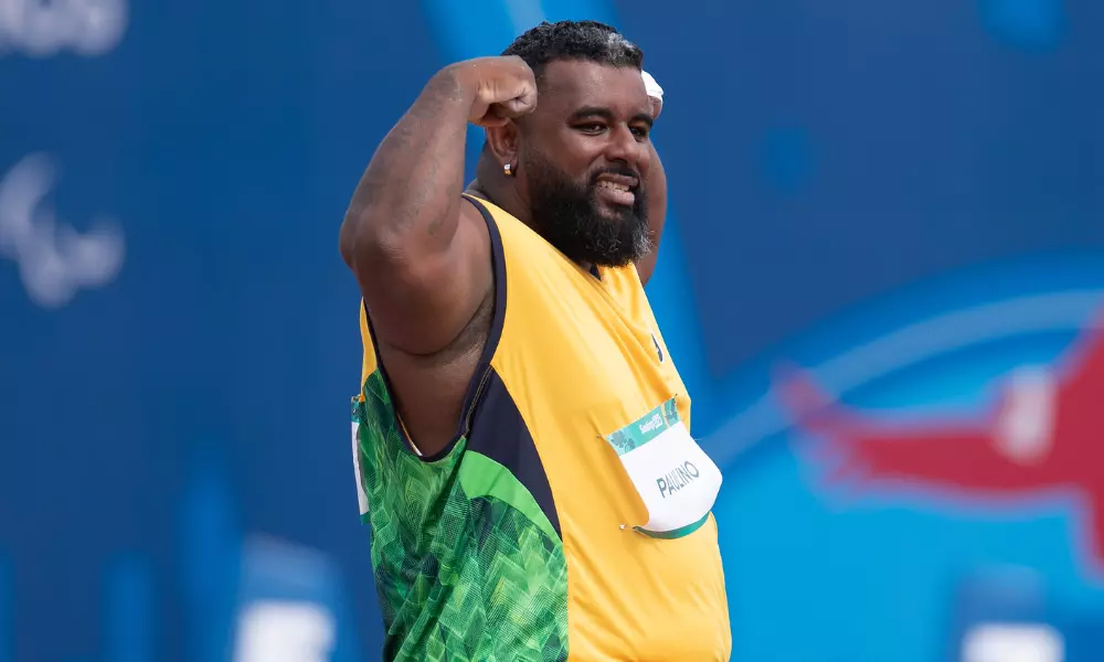 Thiago Paulino comemora mais um ouro no lançamento de disco no Parapan de Santiago-2023