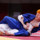 Thiego Marques aplica golpe durante Jogos Paralímpicos de Tóquio 2020 Foto Takuma MatsushitaCPB