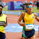 Yeltsin Jacques e o guia Guilherme dos Anjos conquistam ouro nos 5.000m T11 no atletismo do Parapan de Santiago-2023 ; Izabela Campos também faturou (Marcelo Hernandez/Santiago 2023)