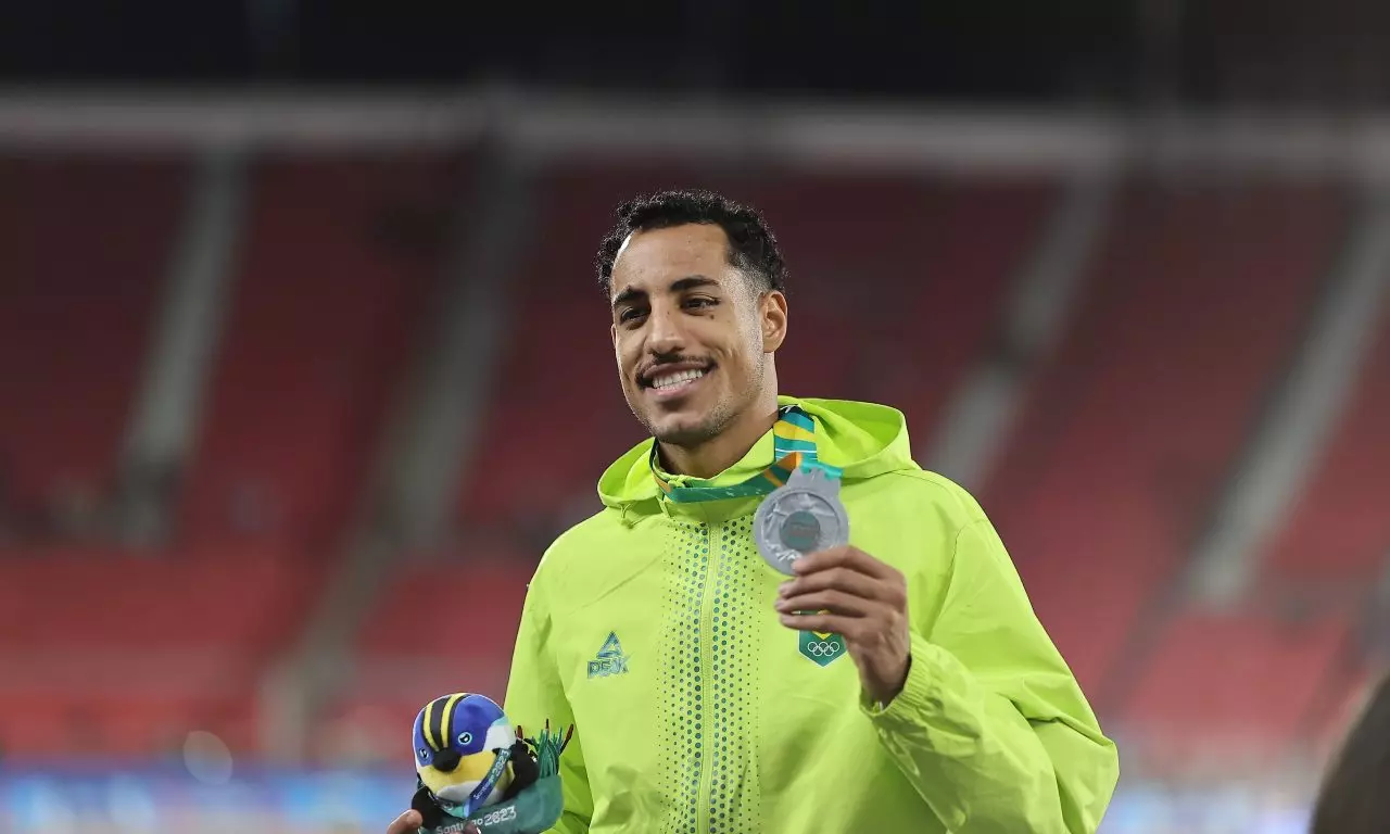 Almir Júnior medalha de prata salto triplo jogos pan-americanos santiago 2023