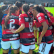 Jogadoras do futebol feminino do Flamengo sub-17 se reúnem antes da partida no Campeonato Brasileiro sub-17