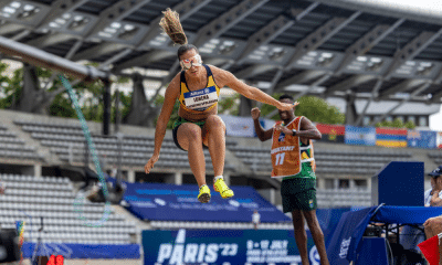 Lorena Spoladore voa em direção à caixa de areia em prova de salto em distância nos Jogos Parapan-Americanos Santiago-2023