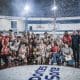 Na imagem, time do SESI Araraquara comemorando o título basquete feminino paulista de basquete feminino tabela