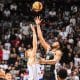 Brasileiro Bruno Caboclo na disputa pela bola em partida válida pela EuroLeague (Reprodução/Twitter/@PartizanBC)