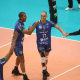 Jogadores do Joinville comemoram vitória sobre o Sesi Bauru na Superliga de vôlei masculino - Farma Conde São José
