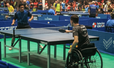 Lucas Arabian, atleta paralímpico, contra atleta olímpico no TMB Platinum - Campeonato Brasileiro de tênis de mesa