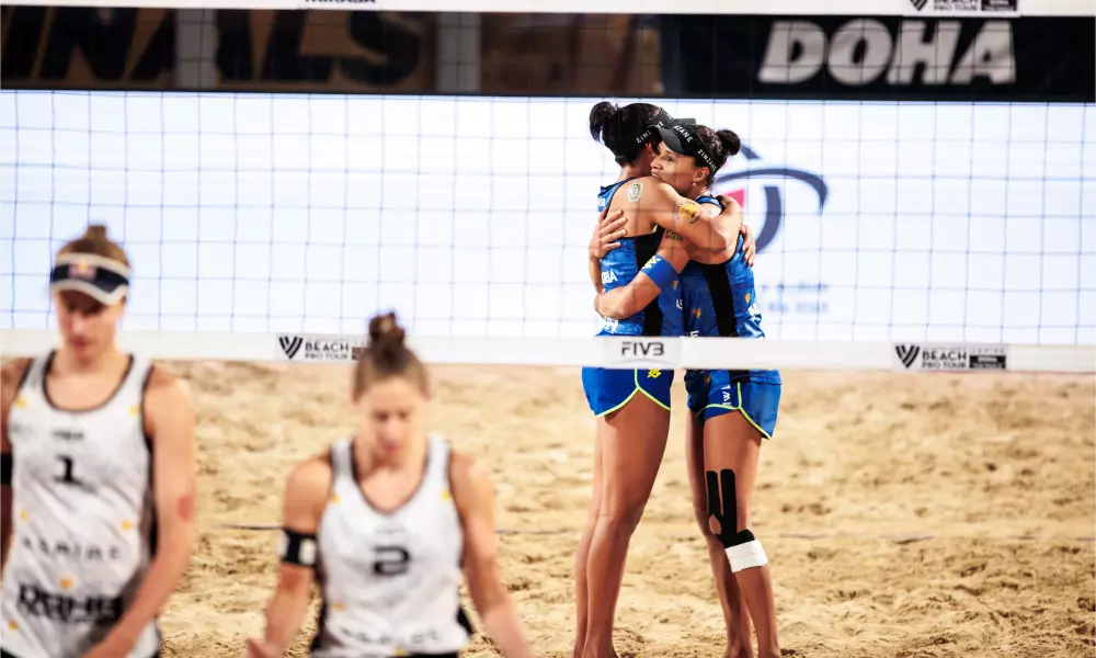 Taina-e-Victoria-no-Finals-de-volei-de-praia