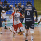 Jogadores do Apan Blumenau comemoram vitória na Superliga. TIme participa do Sul-Americano de Clubes de vôlei masculino