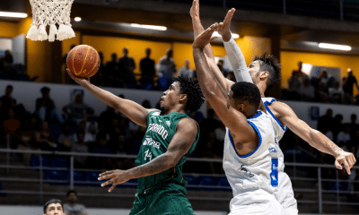Mateus Buiú tenta fazer uma bandeja no jogo entre Cerrado e Minas no Novo Basquete Brasil NBB - jogador sofreu racismo ao final do jogo