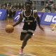 Clark, do Corinthians, conduz a bola no jogo contra o Caxias do Sul no NBB