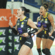 Claudinha comemora ponto do Praia contra o Pinheiros na Superliga Feminina de vôlei
