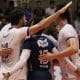 Equipe do Minas comemorando em partida da Superliga (Felipe Wiira/Sesi-SP)