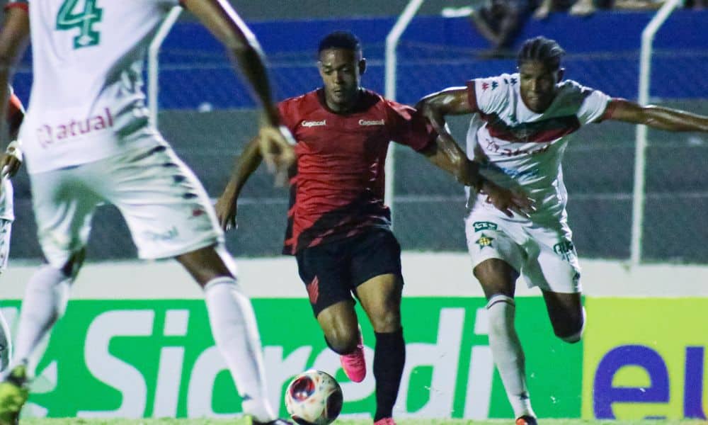 Confronto entre Athletico-PR e Portuguesa-RJ, válido pela segunda rodada da Copinha (Jonas Jesus/athletico.com.br)