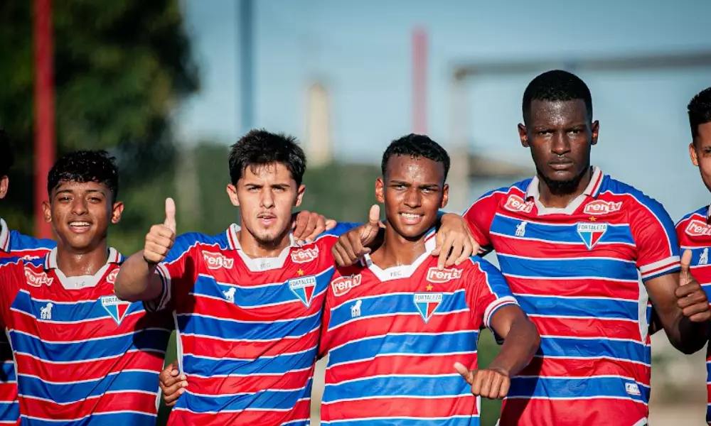 Jogadores do Sub-20 do Fortaleza em partida antes da Copinha