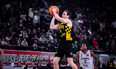 Marcelinho Huertas pelo Tenerife pela Champions League de Basquete