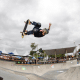 Pedro Barros fazendo manobra aérea no STU National de Florianópolis, local icônico do skate mundial