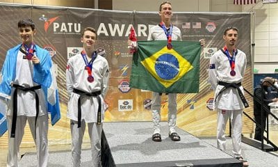 Na imagem, um dos lutadores do Brasil, país subiu ao pódio em 16 vezes, sendo quatro delas no lugar mais alto.