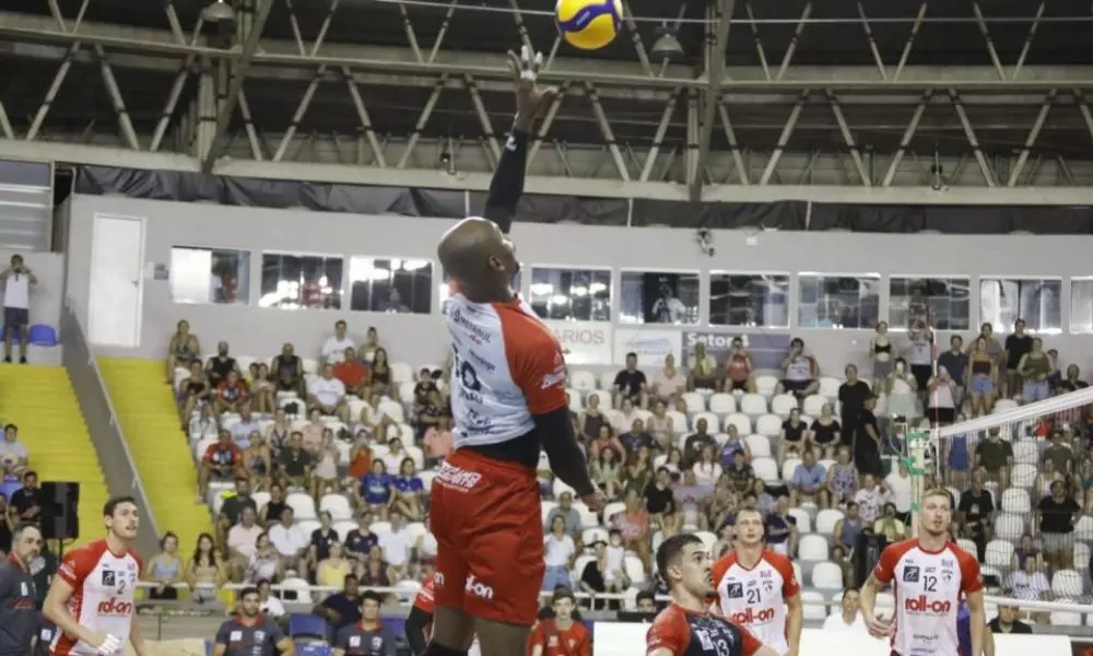 Apan Blumenau na estreia do Sul-Americano de clubes (Foto: Giovanni Silva/Apan Blumenau)