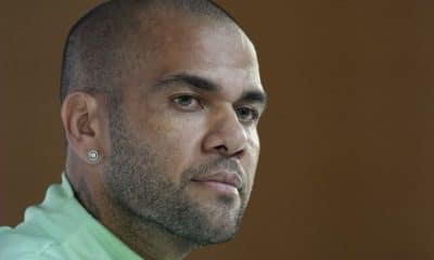 Jogador Daniel Alves, condenado a mais de quatro anos de prisão (Foto: Andre Penner/AP)