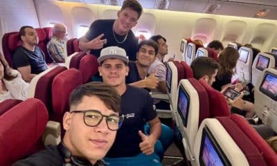 Seleção brasileira júnior de saltos ornamentais embarcando para os Estados Unidos (Divulgação/Saltos Brasil)
