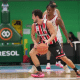 Fischer de costa para o rival em partida São Paulo x Pato pelo NBB