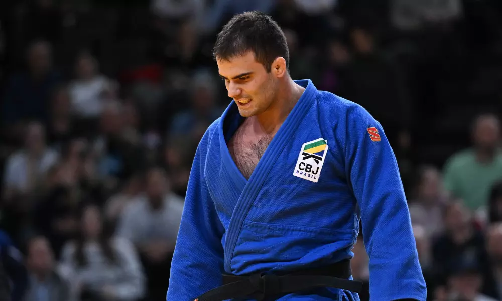 Rafael Macedo com cara de bravo no Grand Slam de Paris de judô, Paris-2024,
