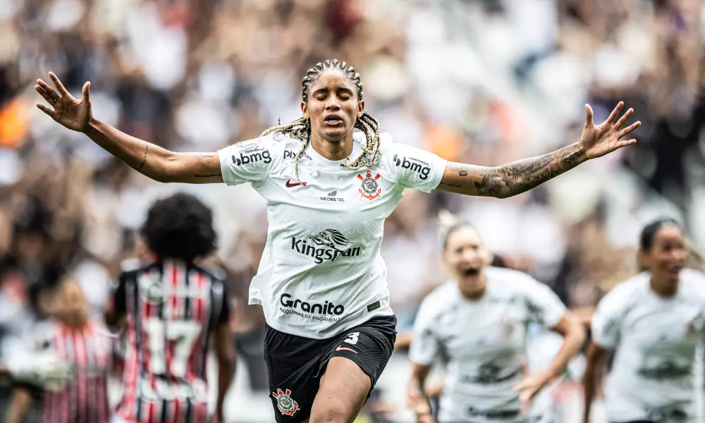 Tarciane após marcar gol pelo Corinthians