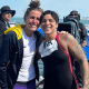 Ana Marcela Cunha e Viviane Jungblut pousam para foto após conquista da vaga olímpica para Paris-2024 no Mundial de Doha, Copa do Mundo de Águas Abertas, maratona aquática