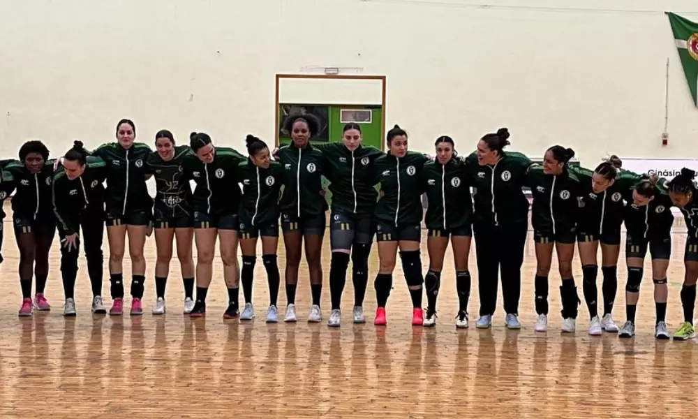 Seleção Feminina de handebol em amistoso preparatório para os Jogos Olímpicos