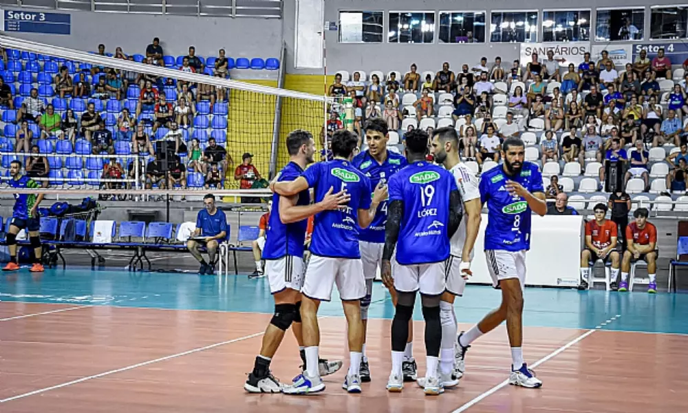 sada cruzeiro x Blumenau pelo Sul-Americano de Clubes de vôlei masculino
