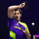 Hugo Calderano em ação no WTT Champions Incheon de tênis de mesa